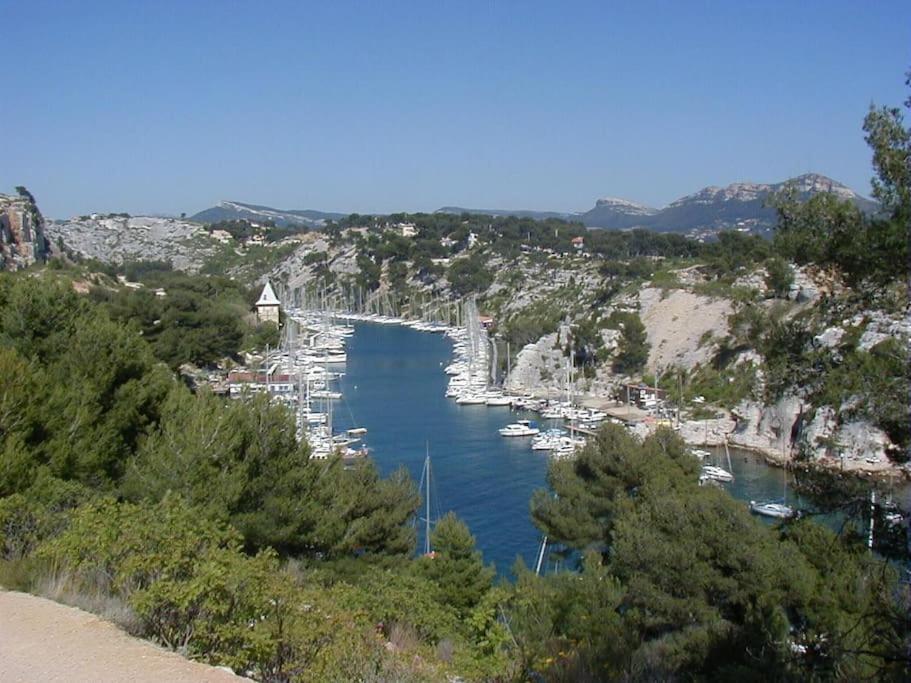 Cassis Calanques, 2 Pieces Grande Terrasse Vue Mer Exterior foto